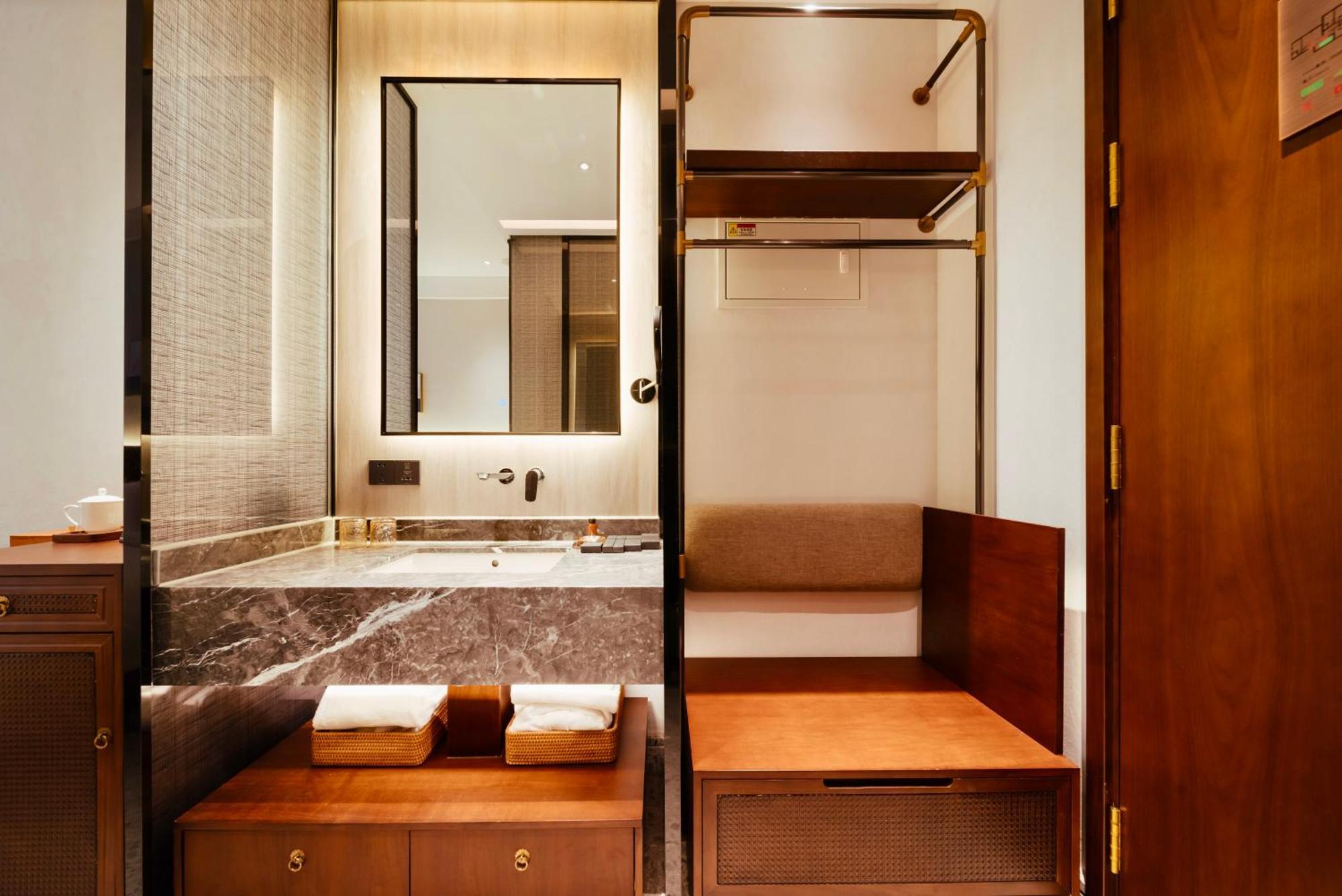 Jingmao Alley Hotel - Beijing Wangfujing Dongsi Subway Station Branch Exterior photo